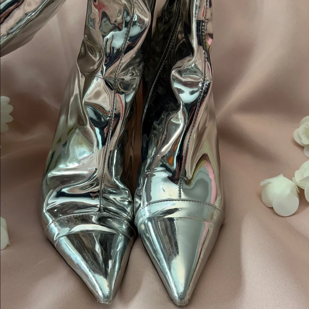Metallic Stiletto Knee High Boots | Trendy Fall Winter Must Have - Picture 5 of 11